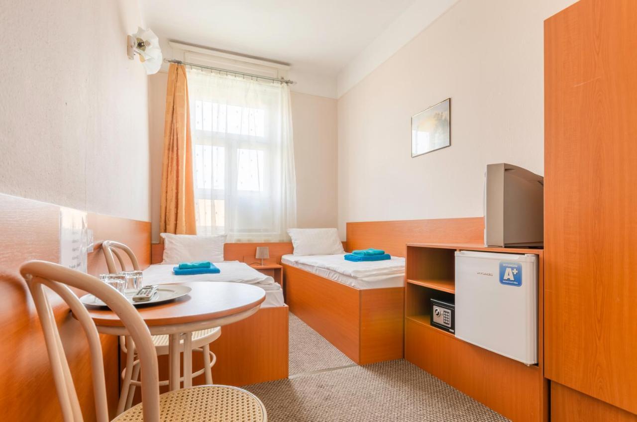 Quarto Twin