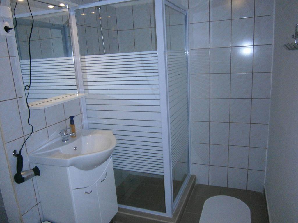 Quadruple Room,137445129:JPEG