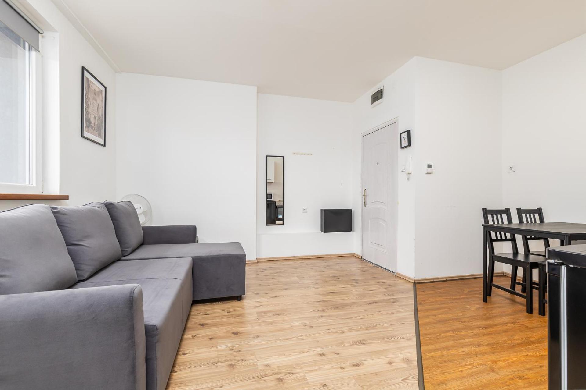 Apartamento com 1 Quarto e Vista Jardim