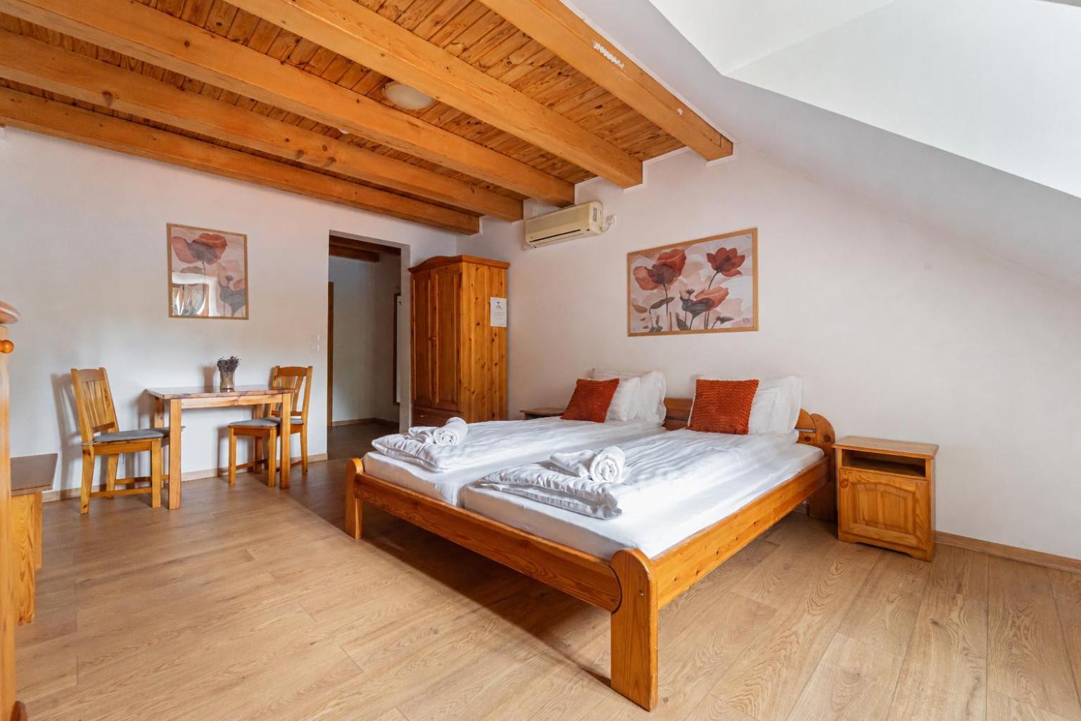 Quarto Duplo Standard