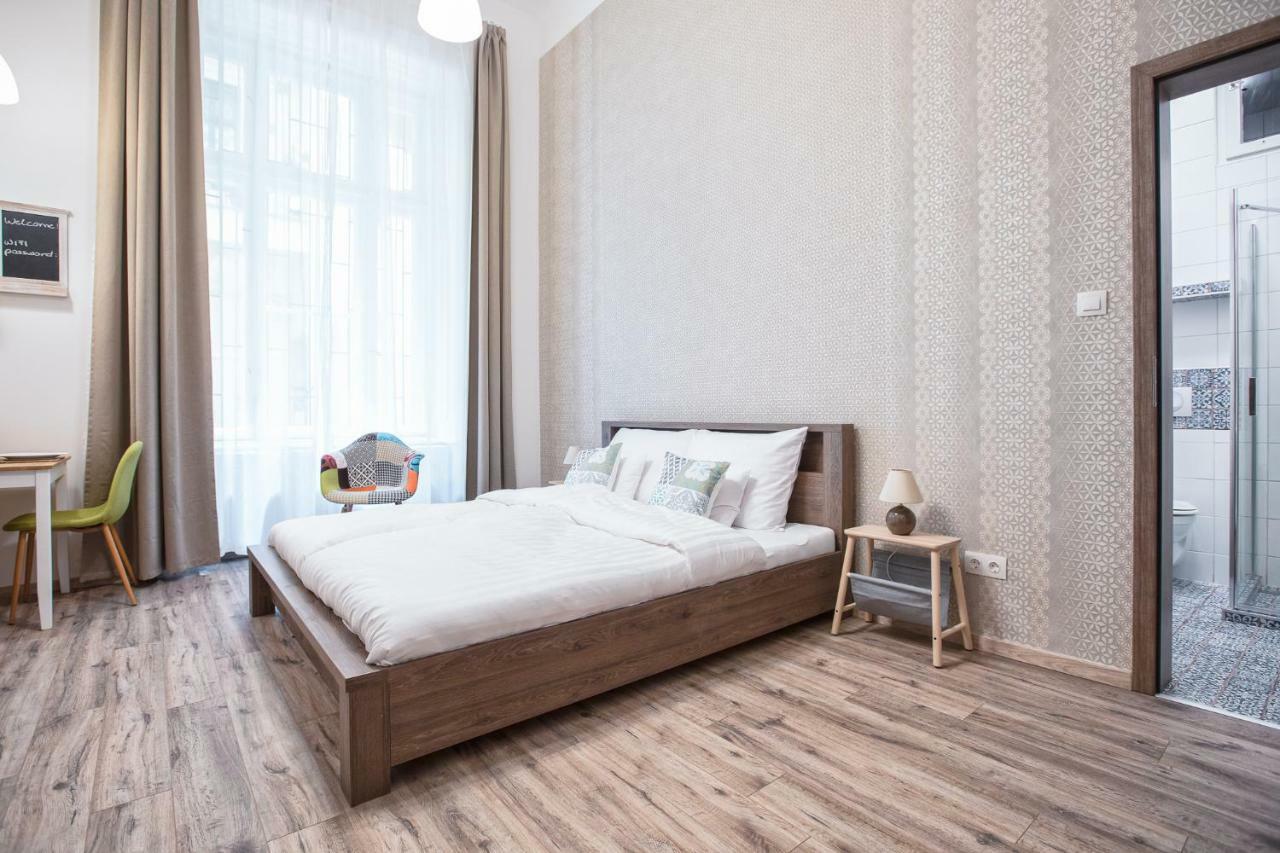 Large Double Room