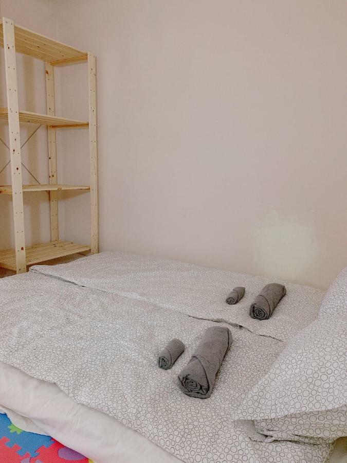 Quarto Duplo com Casa de Banho Privativa