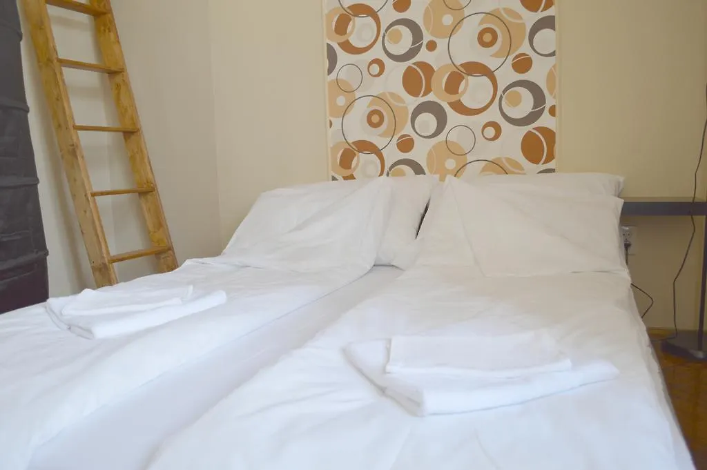 Synagogue Central Guest House-1
