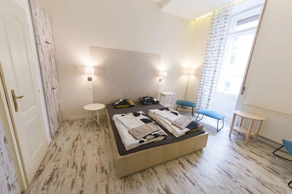 Central 5 Guest House-1
