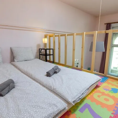 Budapest Three Cats Hostel-3