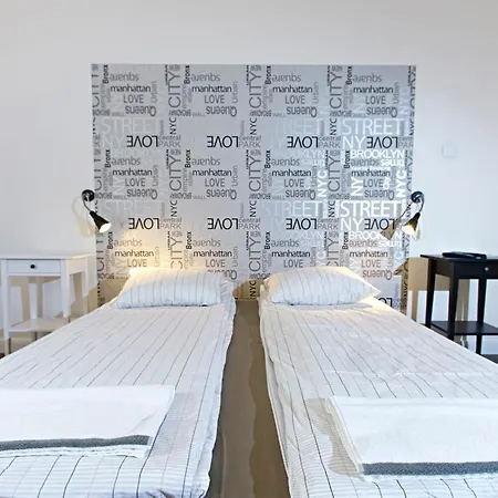 Central 5 Guest House-2