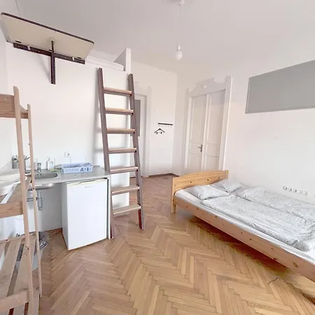 Artist Guest House-2