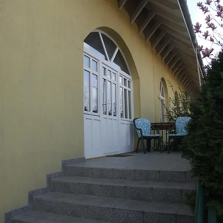 Art Guesthouse-3