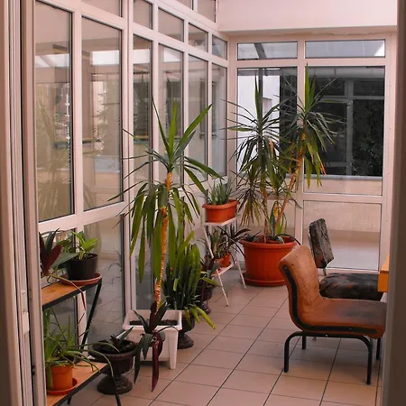 József Attila Guesthouse-3